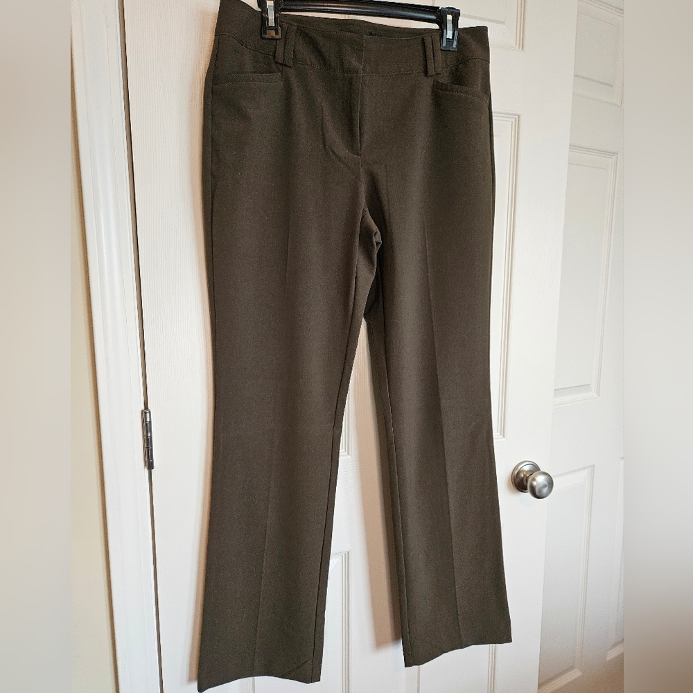 New York & Company Straight Leg - Olive - 10